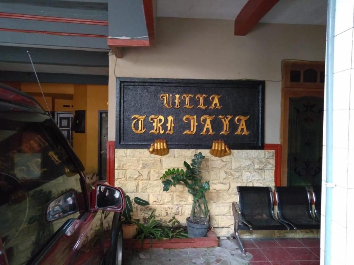 Villa Trijaya Batu  Exterior foto